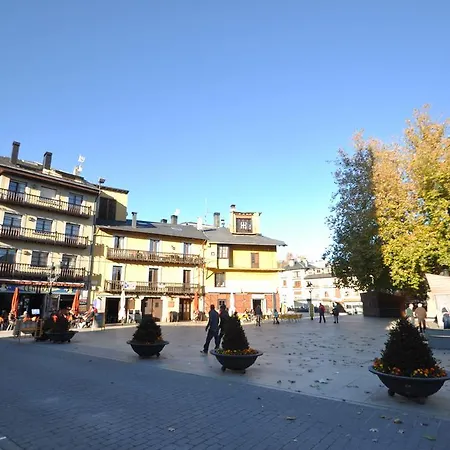 Plaza De La Vila By Hello Homes Cerdanya *