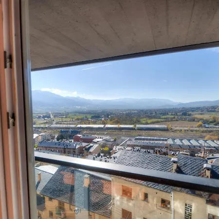 Plaza De La Vila By Hello Homes Cerdanya * Puigcerdà